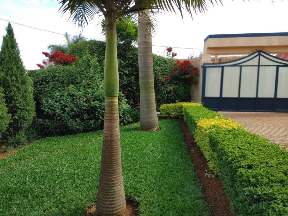 Ikaze B&B Kigali Ngoại thất bức ảnh