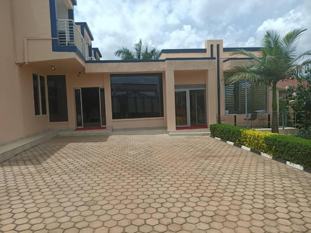 Ikaze B&B Kigali Ngoại thất bức ảnh