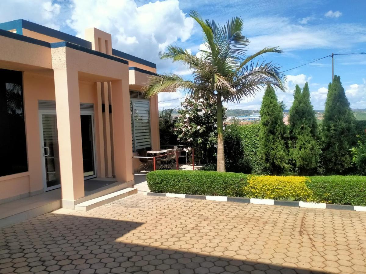 Ikaze B&B Kigali Ngoại thất bức ảnh