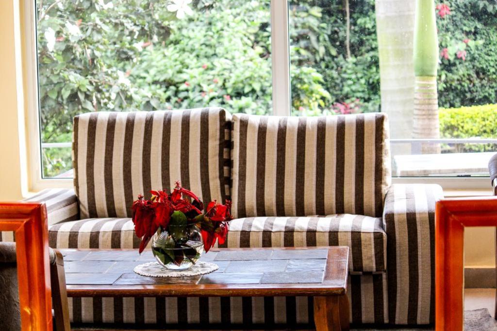 Ikaze B&B Kigali Ngoại thất bức ảnh