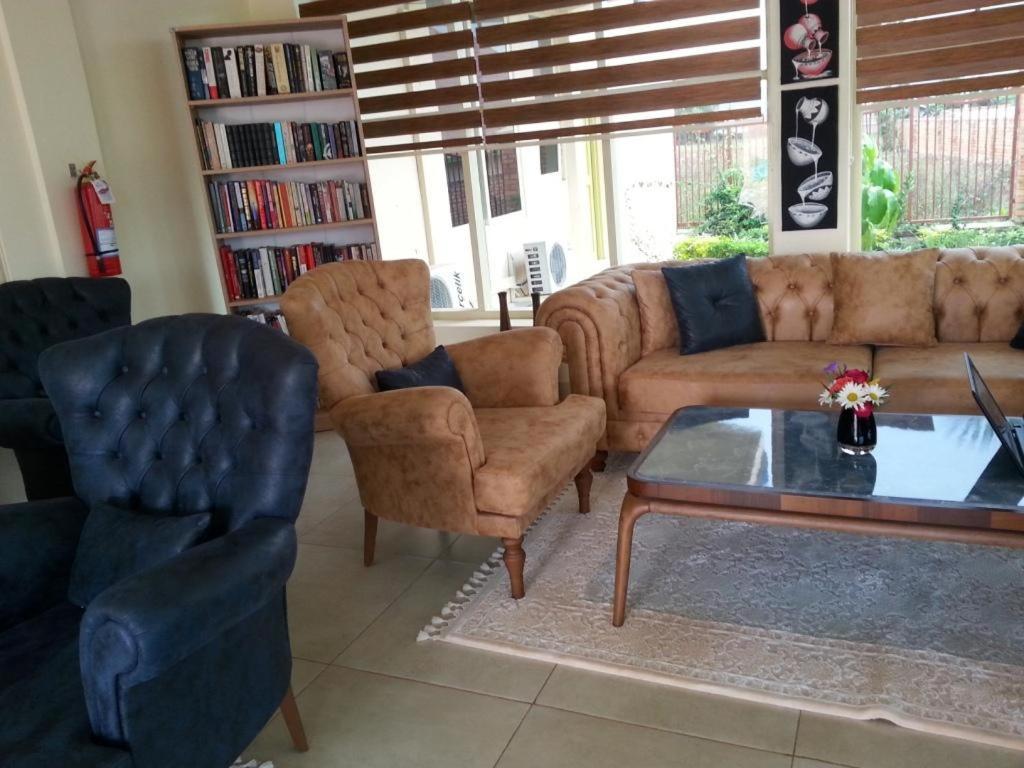 Ikaze B&B Kigali Ngoại thất bức ảnh