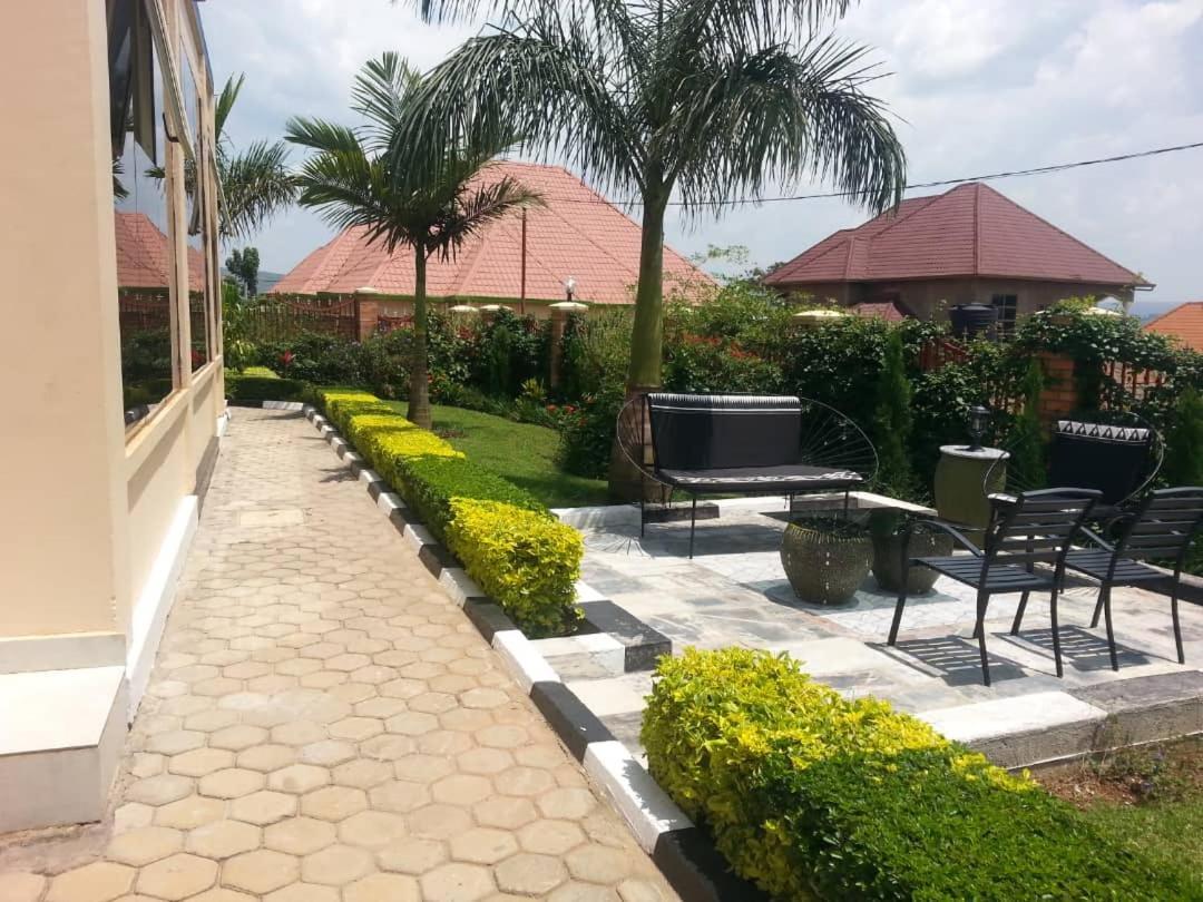 Ikaze B&B Kigali Ngoại thất bức ảnh